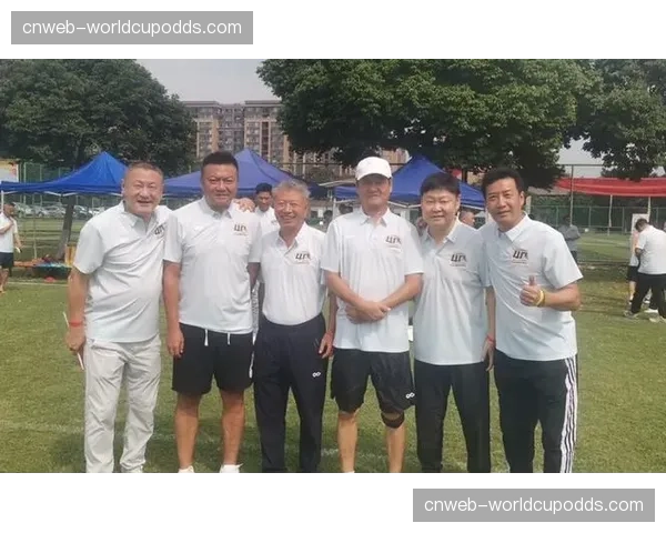 教练团队调整：世界冠军车队与功勋教练分道扬镳